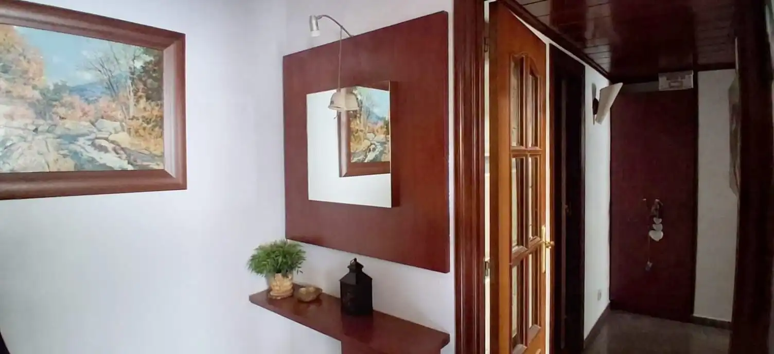Wohnung zum Verkauf in Sabadell mit Klimaanlage, Heizung und Möbliert