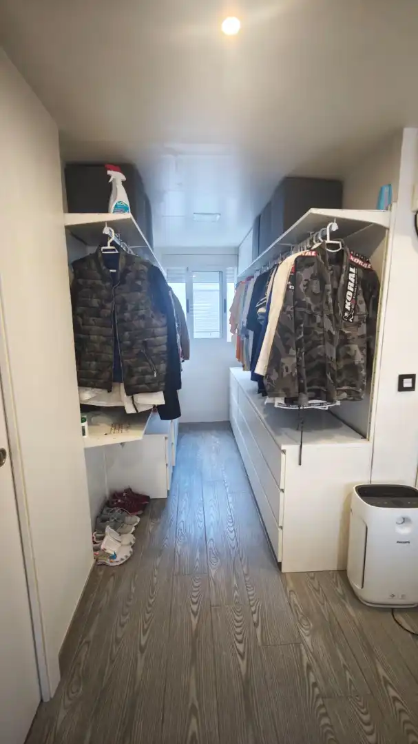 Piso en venta en Valencia con Amueblado, Horno y Microondas