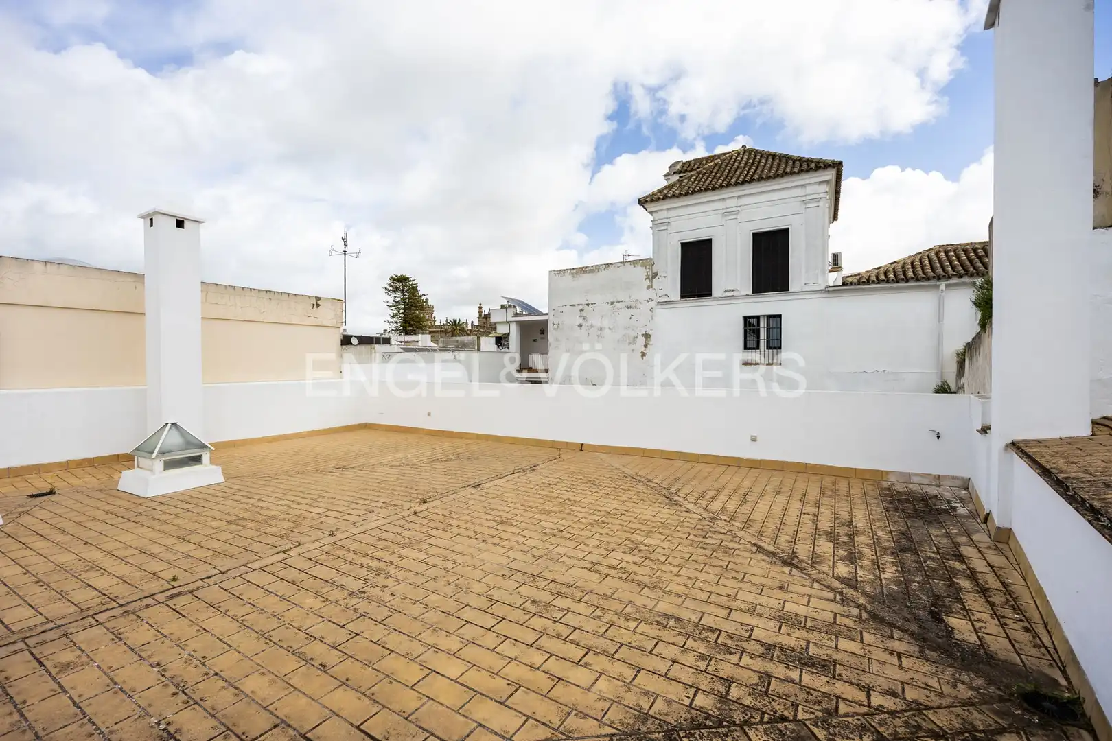 Terrace of Houses for sale in Sanlúcar de Barrameda  with Air Conditioner, Heating and Private garden