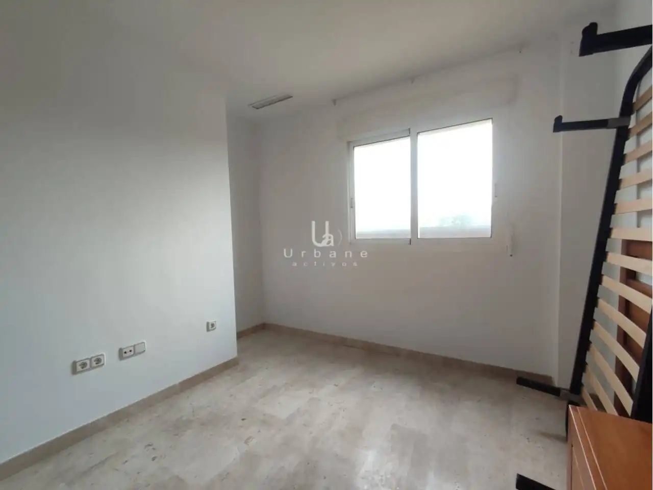 Schlafzimmer von Wohnung zum Verkauf in Murcia mit Balkon
