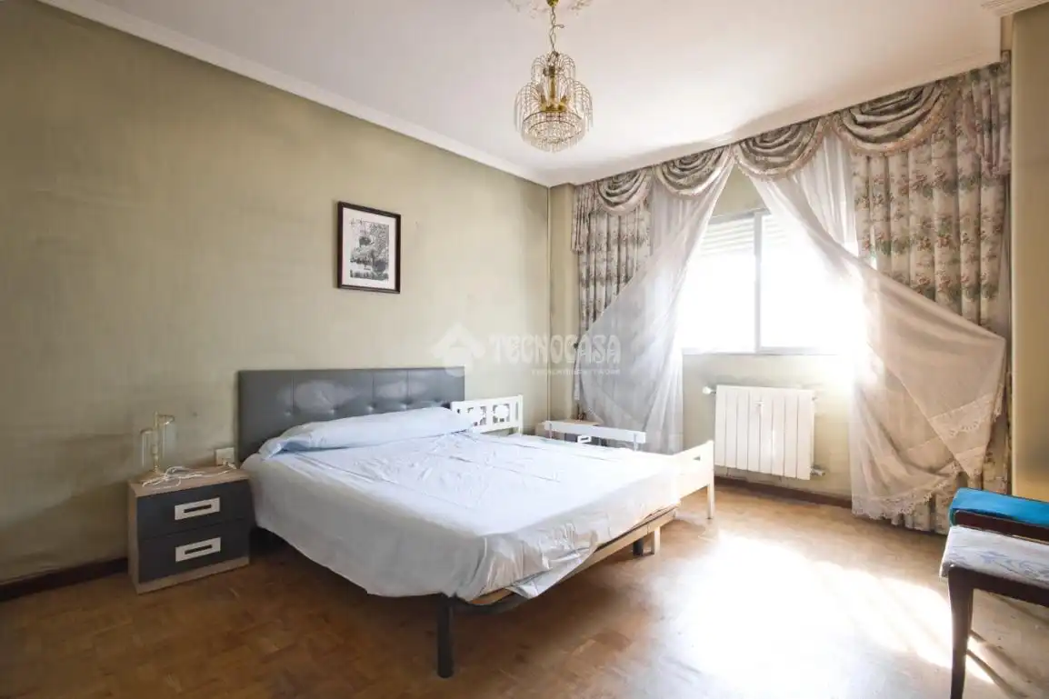 Bedroom of Flat for sale in Segovia  with Heating and Terrace