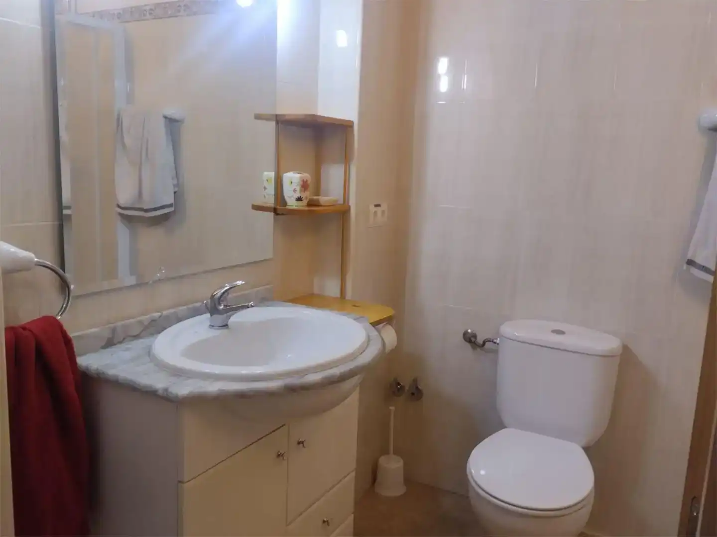 Baño de Piso en venta en Famorca con Trastero, Amueblado y Balcón