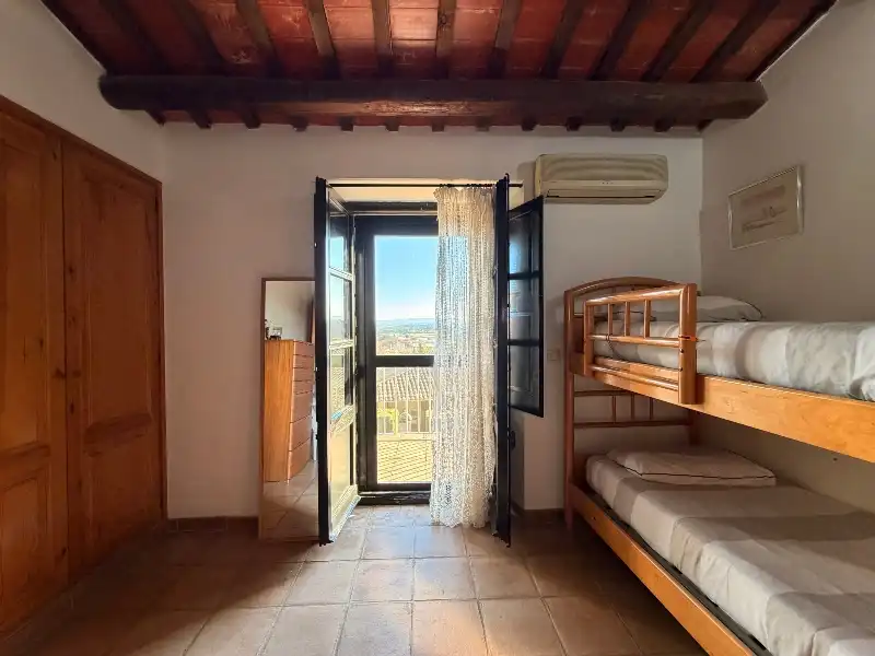 Habitación de Casa o chalet en venta en Garrigoles con Jardín privado, Terraza y Trastero