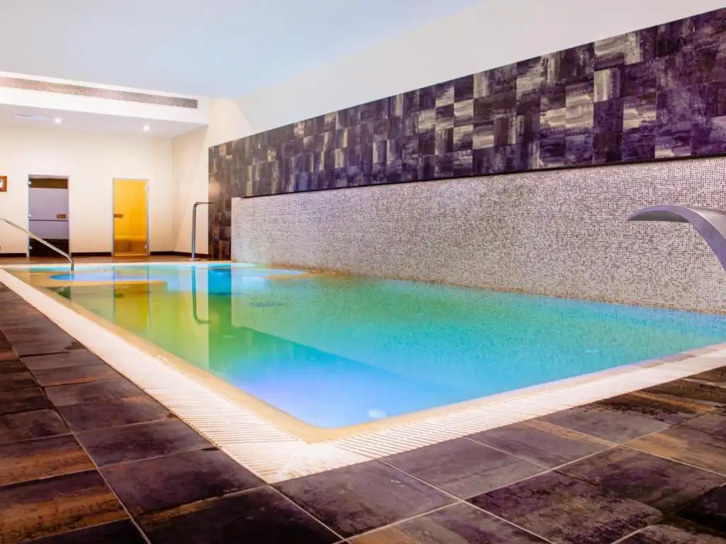 Apartamento con piscina en venta en Estepona Pueblo, imagen 20