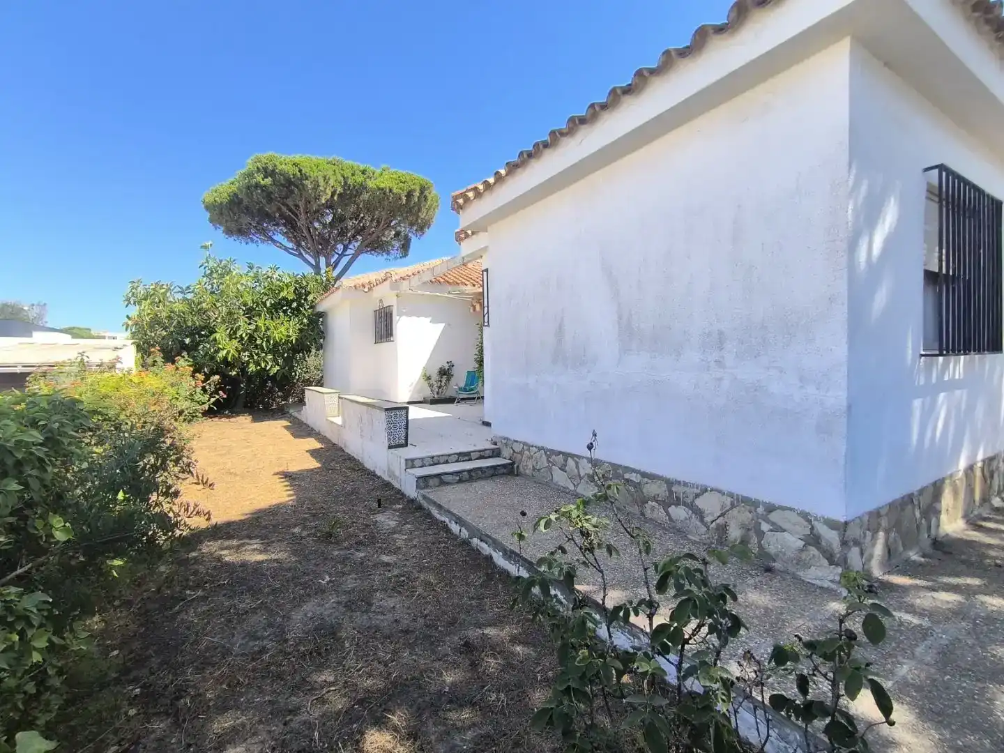Vista exterior de Piso en venta en Almonte con Jardín privado, Trastero y Amueblado