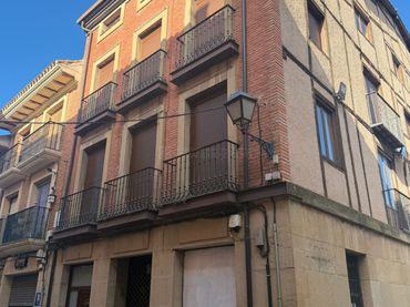 Pis en venda a Santo Domingo de la Calzada - CL MAYOR