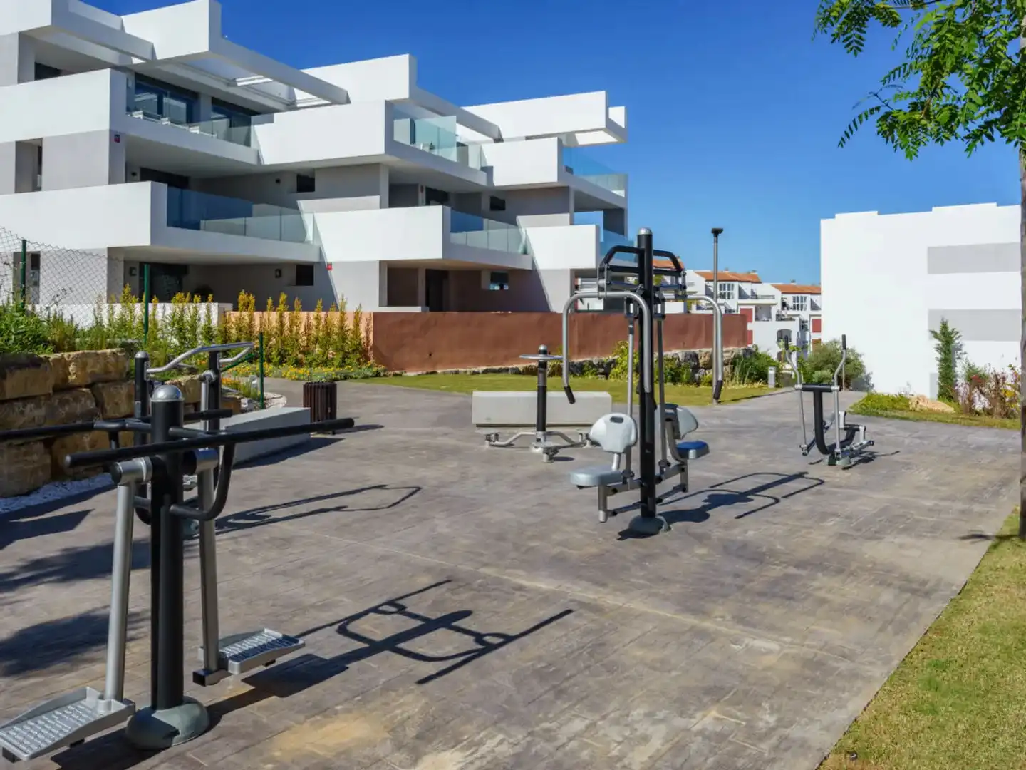 Außenansicht von Dachboden zum Verkauf in Manilva mit Klimaanlage, Heizung und Terrasse