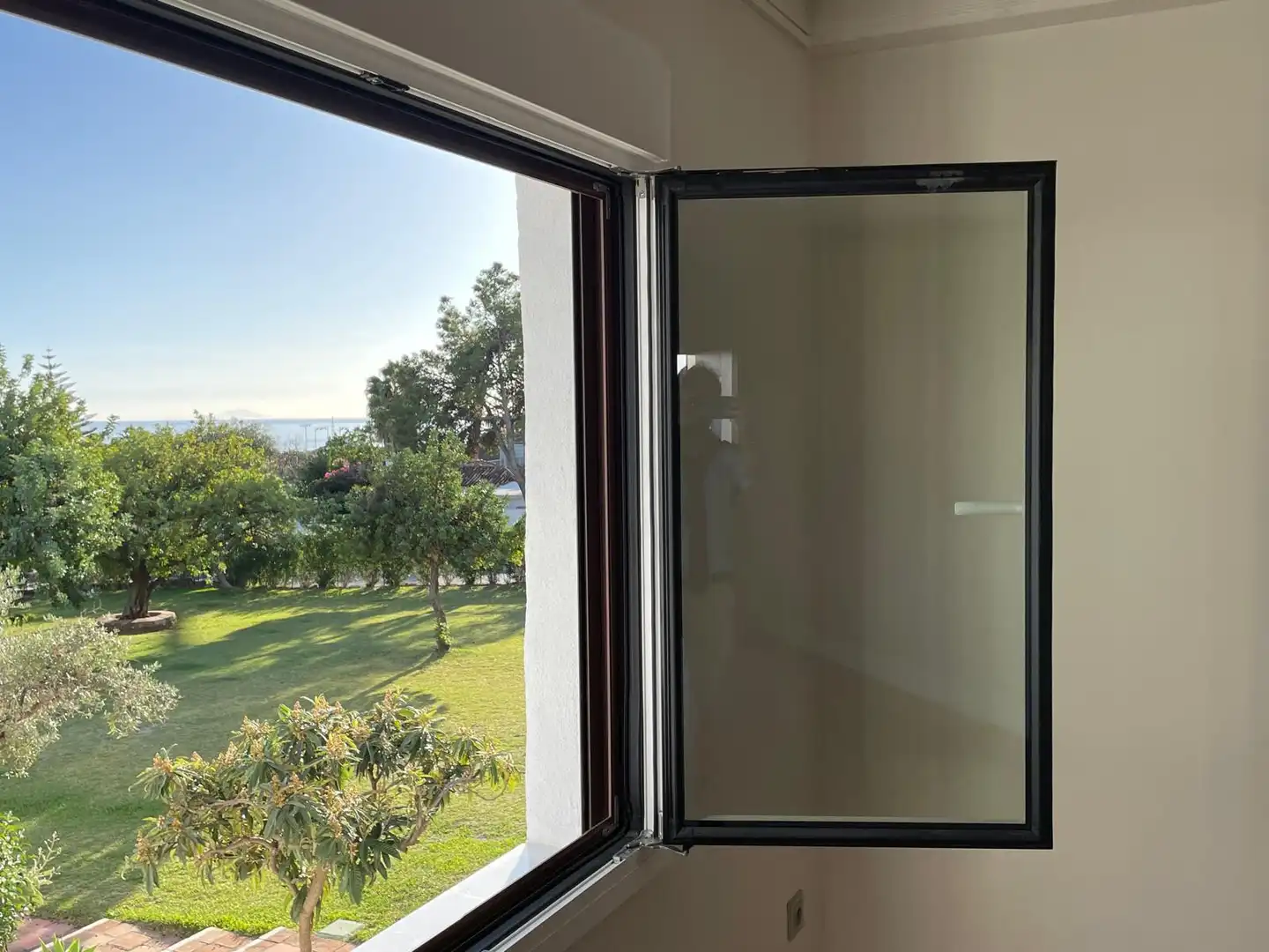 Vista exterior de Casa adosada en venta en Marbella con Aire acondicionado, Jardín privado y Terraza
