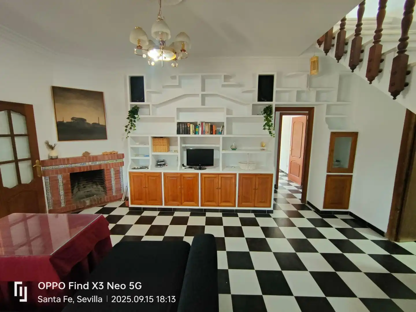 Sala d'estar de Casa o xalet en venda en El Viso del Alcor amb Aire condicionat, Jardí privat i Piscina