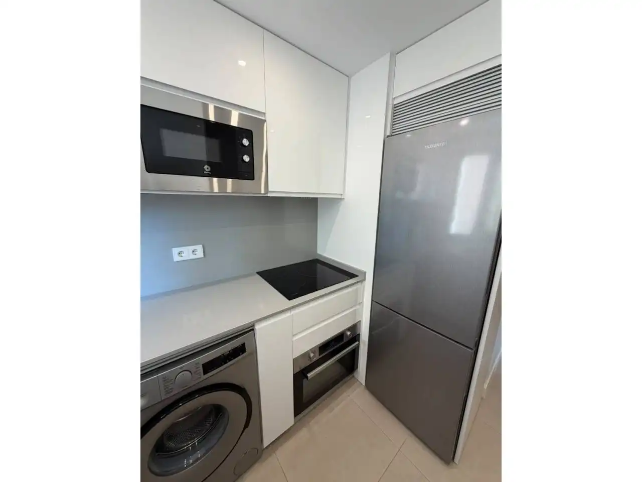 Appartement avec piscine à louer à Calle Italia, imagen 9