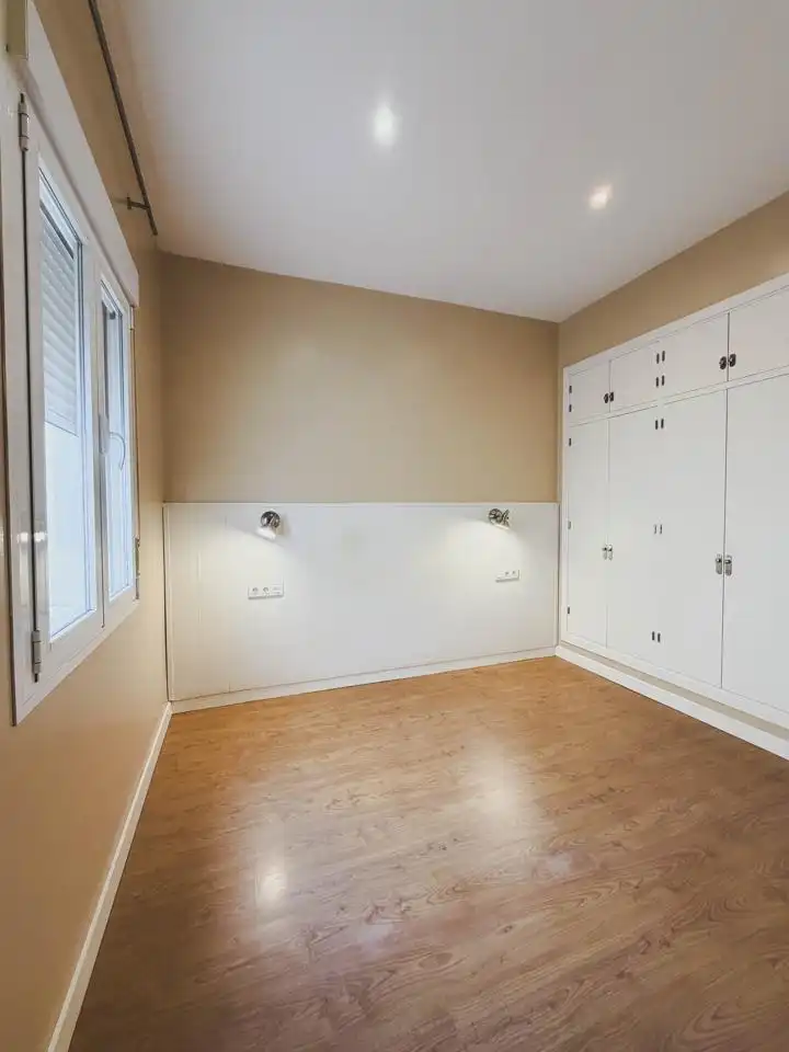 Habitación de Piso en venta en Cádiz con Aire acondicionado, Calefacción y Balcón