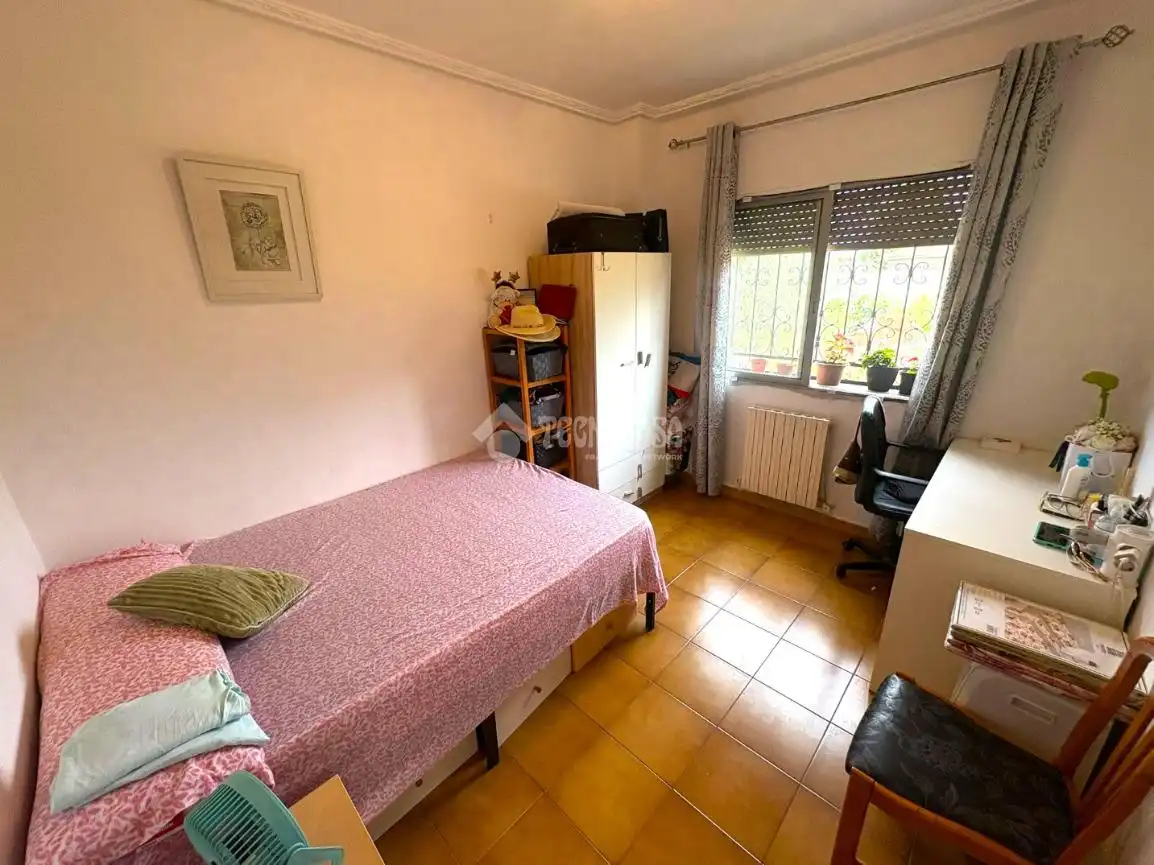 Dormitori de Casa o xalet en venda en Zaragoza amb Aire condicionat, Calefacció i Terrassa