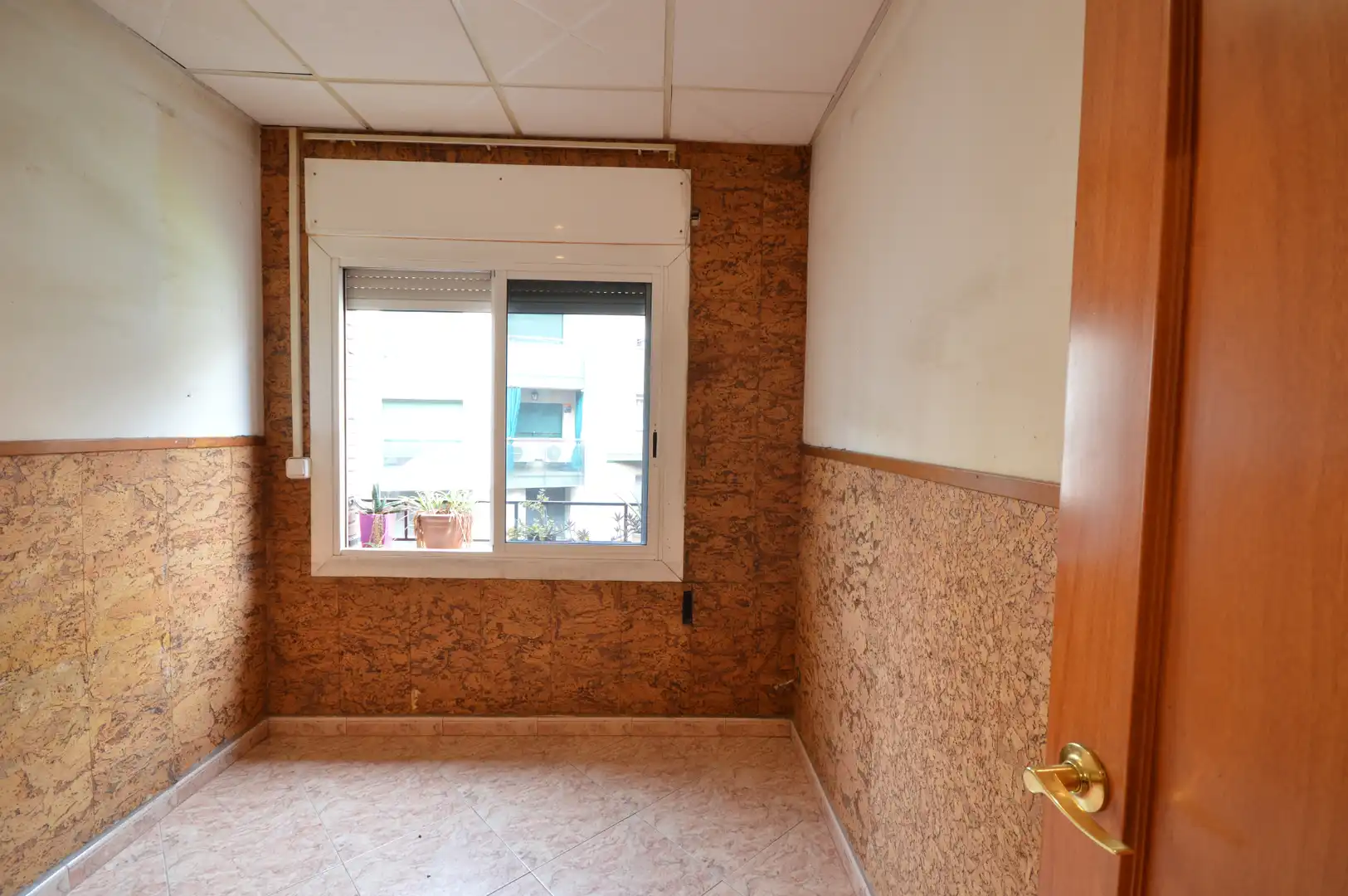 Habitación de Piso en venta en Sant Andreu de la Barca con Calefacción, Horno y Balcón