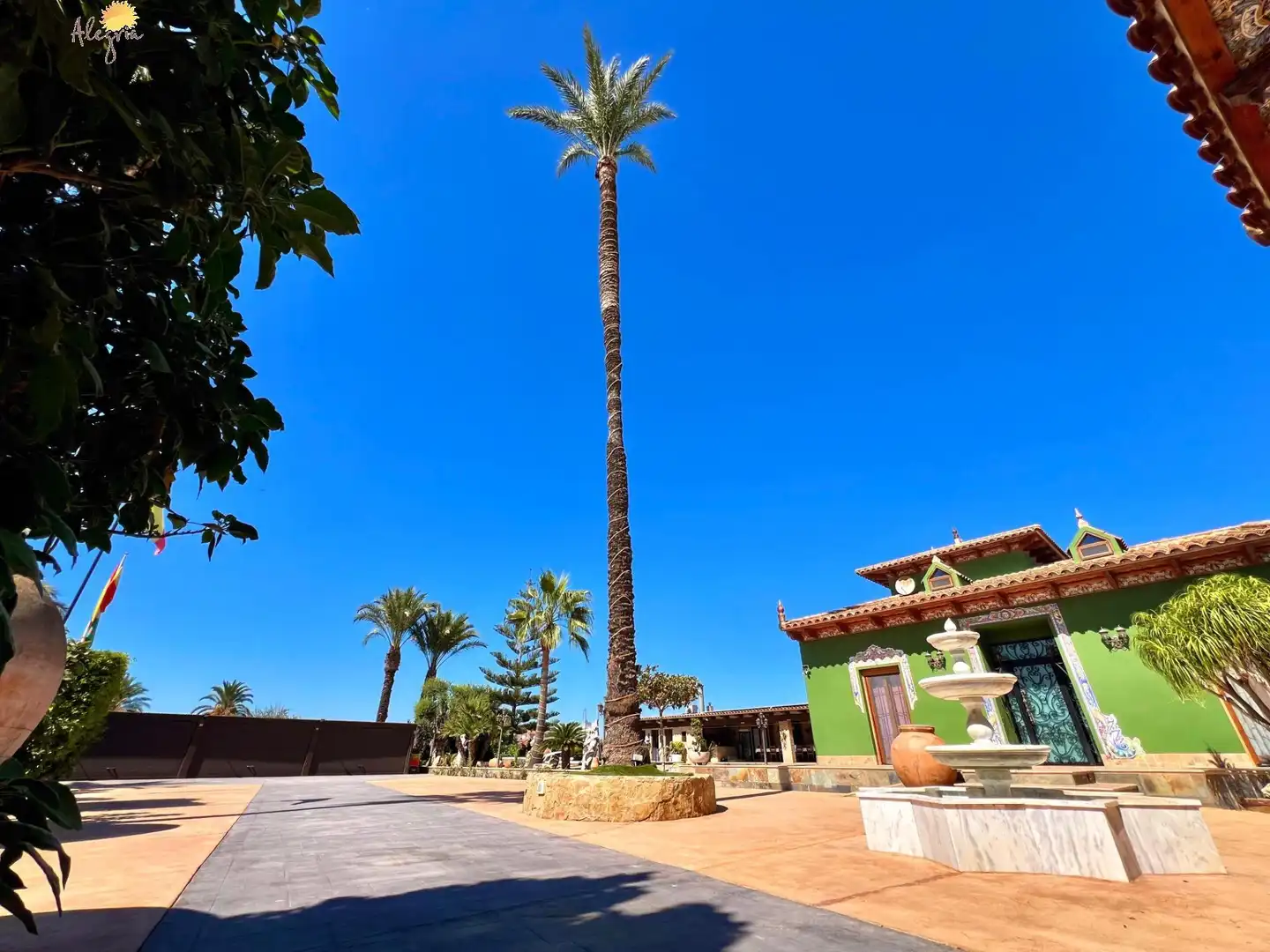 Villa avec piscine à vendre à Avenida Avenida Constitución, imagen 4