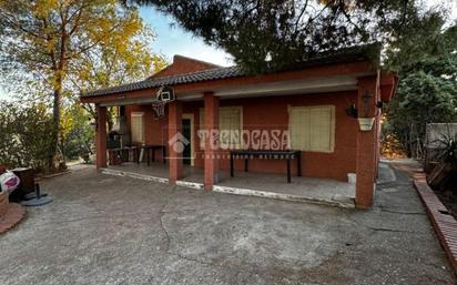 Außenansicht von Haus oder Chalet zum verkauf in Albarreal de Tajo