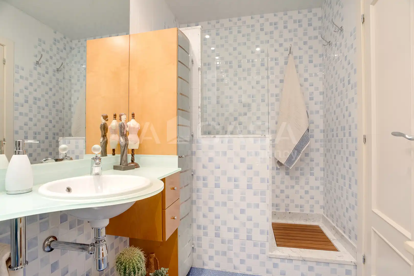 Baño de Piso en venta en Sants - Montjuïc