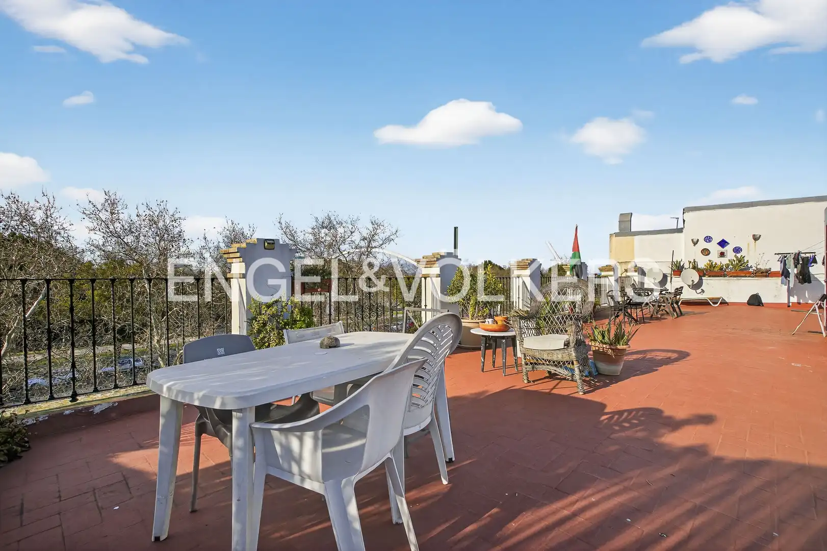 Terrasse von Wohnungen zur Miete in Sevilla mit Klimaanlage, Heizung und Möbliert