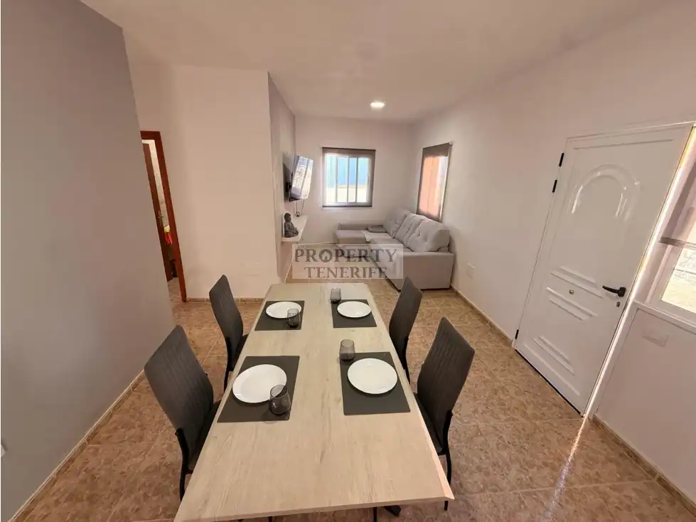 Außenansicht von Haus oder Chalet zum Verkauf in Guía de Isora mit Möbliert