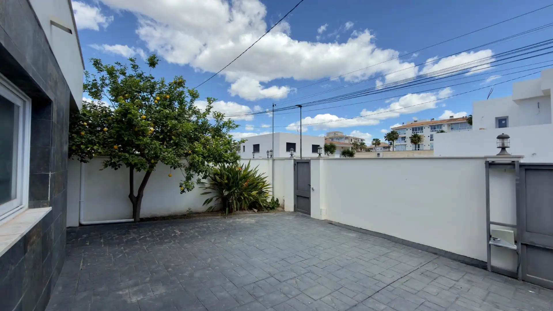 Exterior view of Detached homes for sale in L'Alfàs del Pi  with Air Conditioner, Heating and Terrace