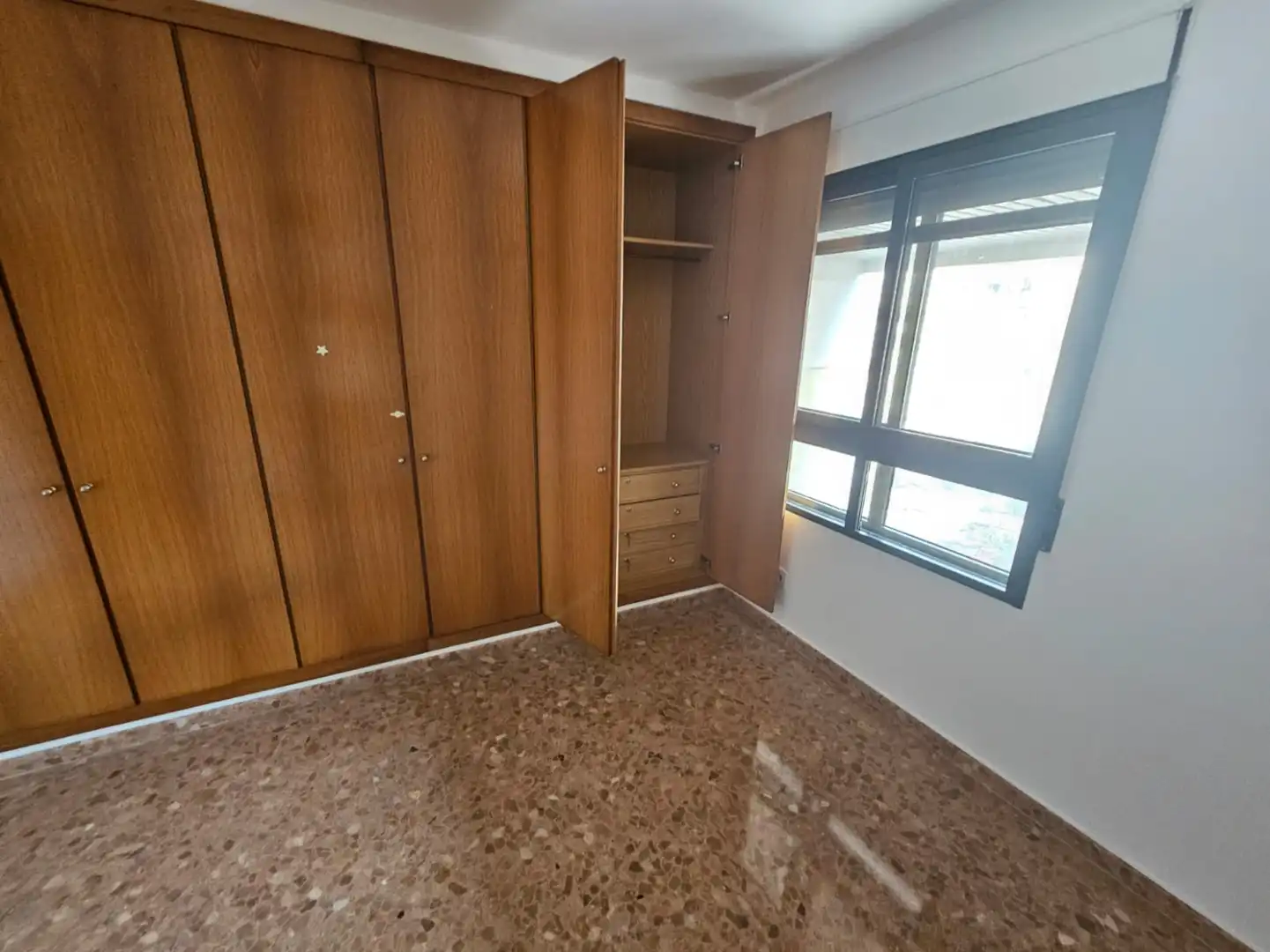 Bedroom of Flat for rent in Valencia  with Air Conditioner and Heating