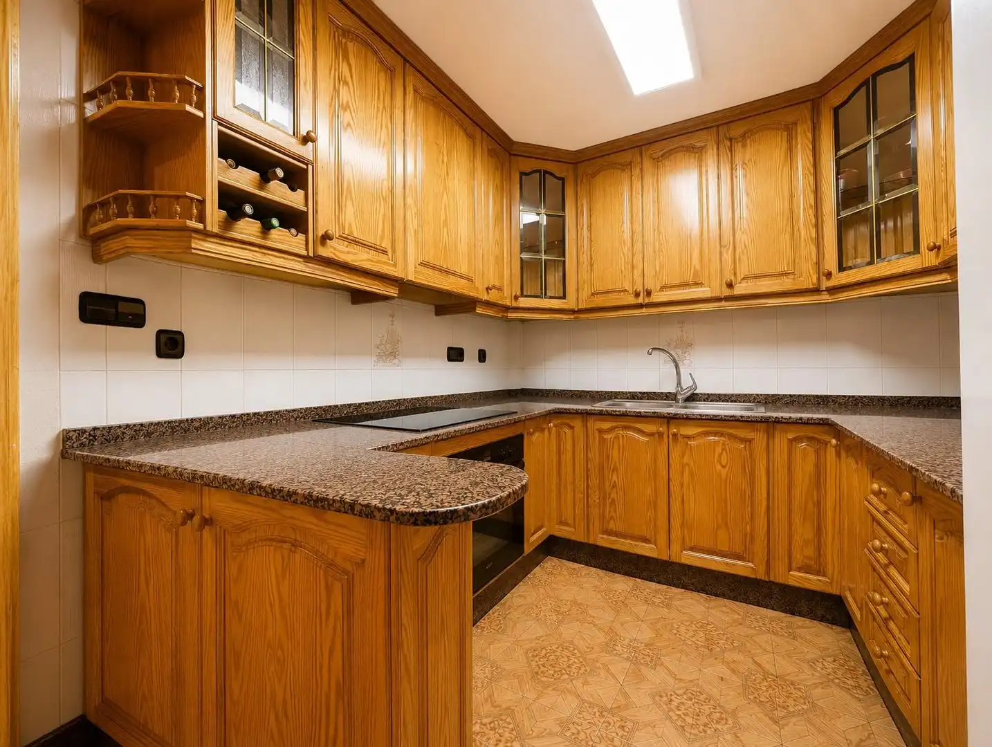 Cocina de Casa adosada en venta en Cox con Aire acondicionado, Terraza y Balcón