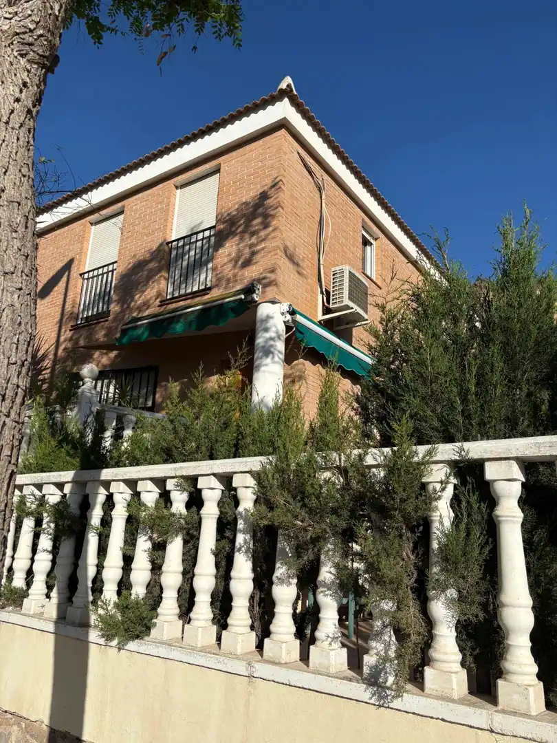 Außenansicht von Einfamilien-Reihenhaus zum Verkauf in Murcia mit Terrasse, Möbliert und Balkon