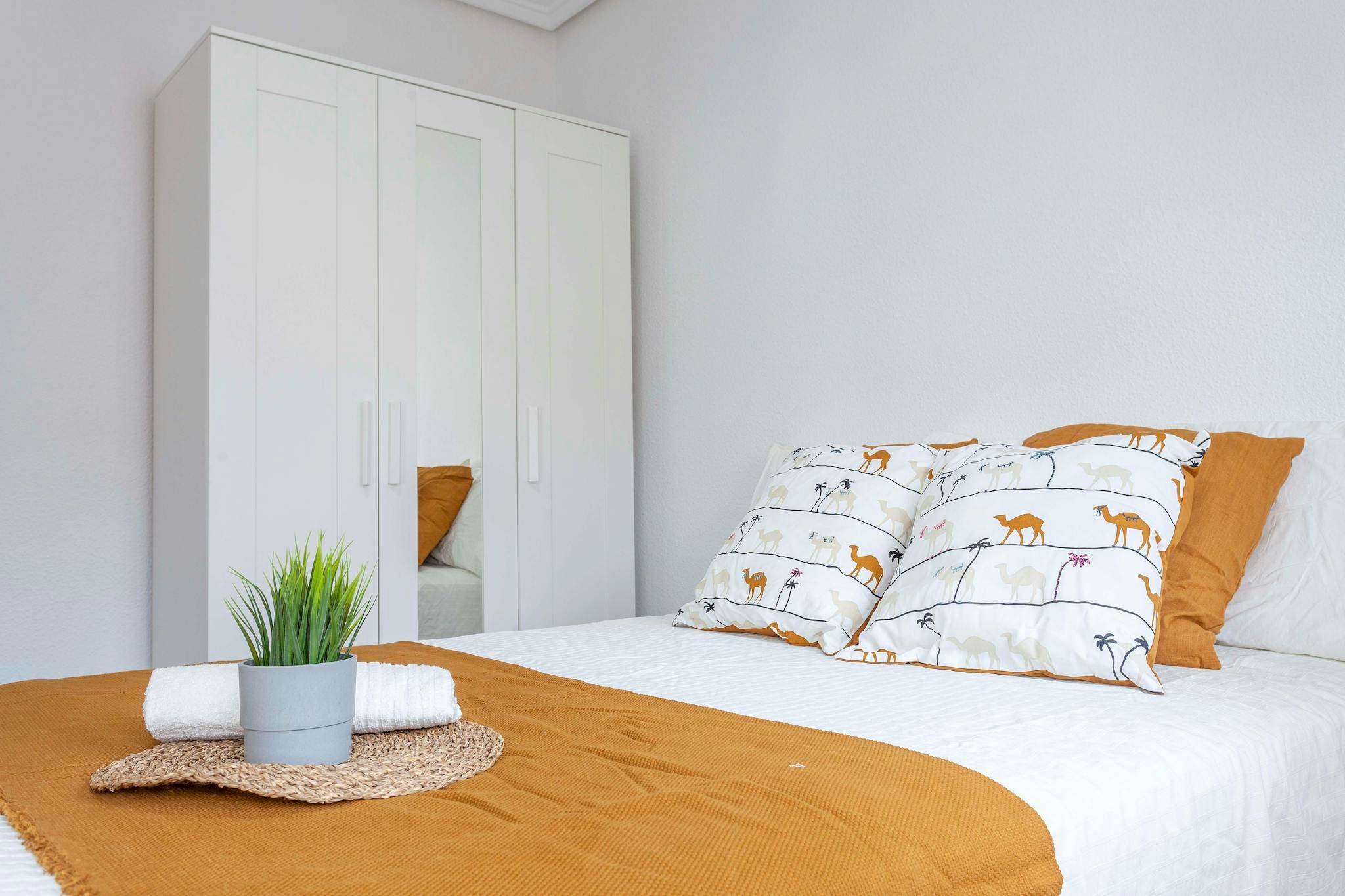 Piso para compartir en N/A, L'Hort de Senabre