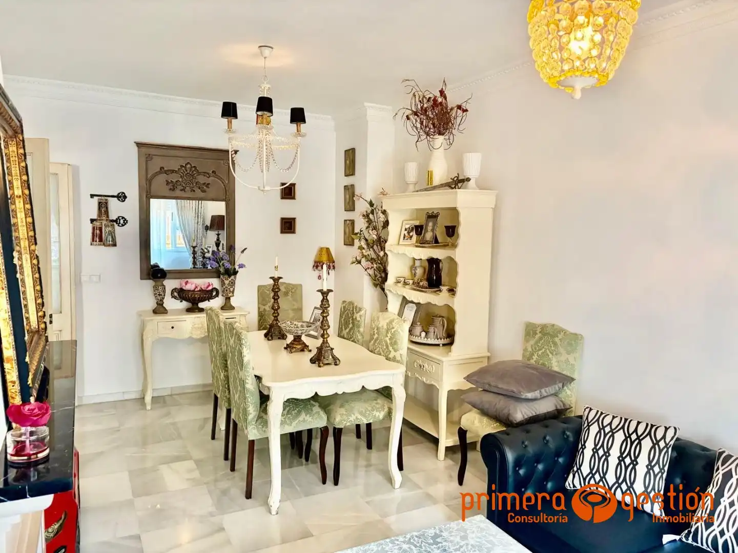 Comedor de Casa o chalet en venta en Lora del Río con Aire acondicionado, Calefacción y Terraza