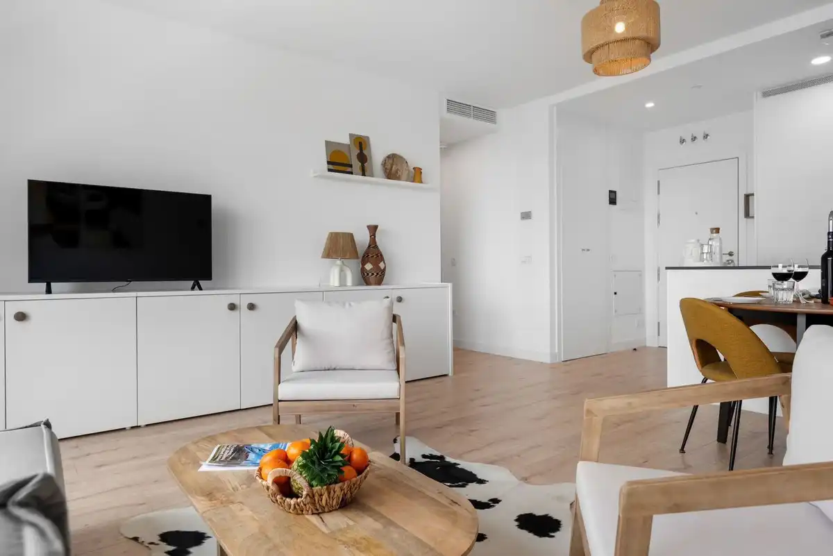 Sala d'estar de Apartament en venda en Málaga amb Aire condicionat, Calefacció i Moblat