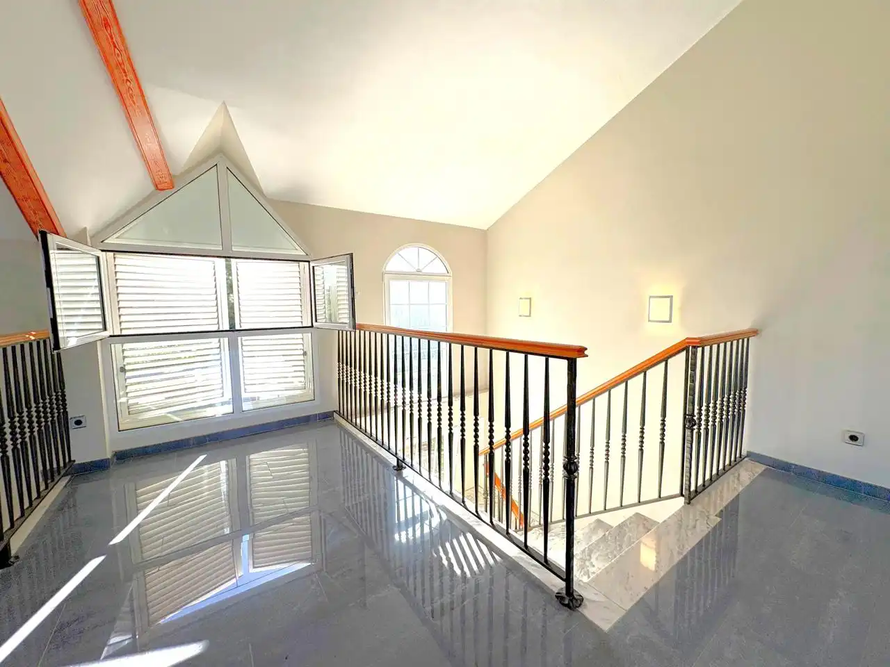 Casa o chalet en venta en Chiva con Aire acondicionado, Jardín privado y Terraza