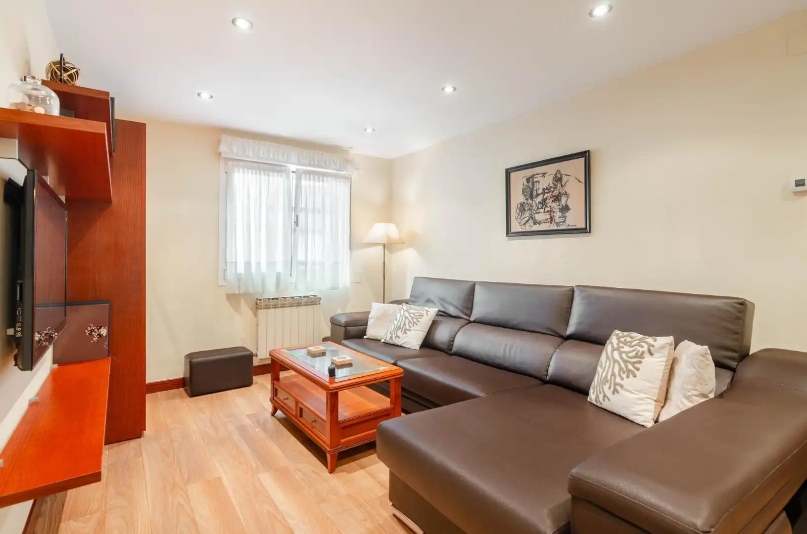Piso con ascensor en venta en Calle DE BOBES 9