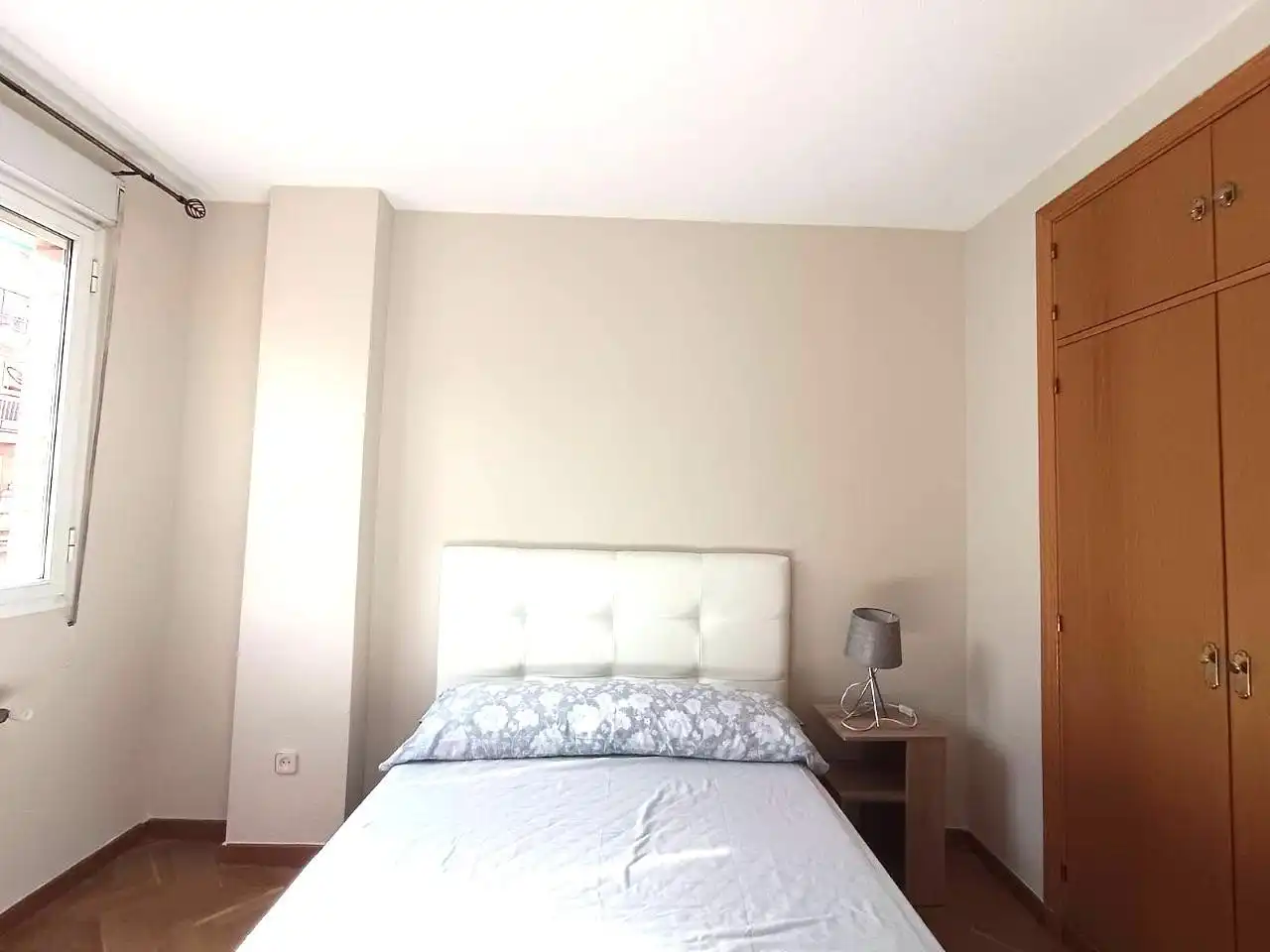 Bedroom of Flat for rent in Carabanchel