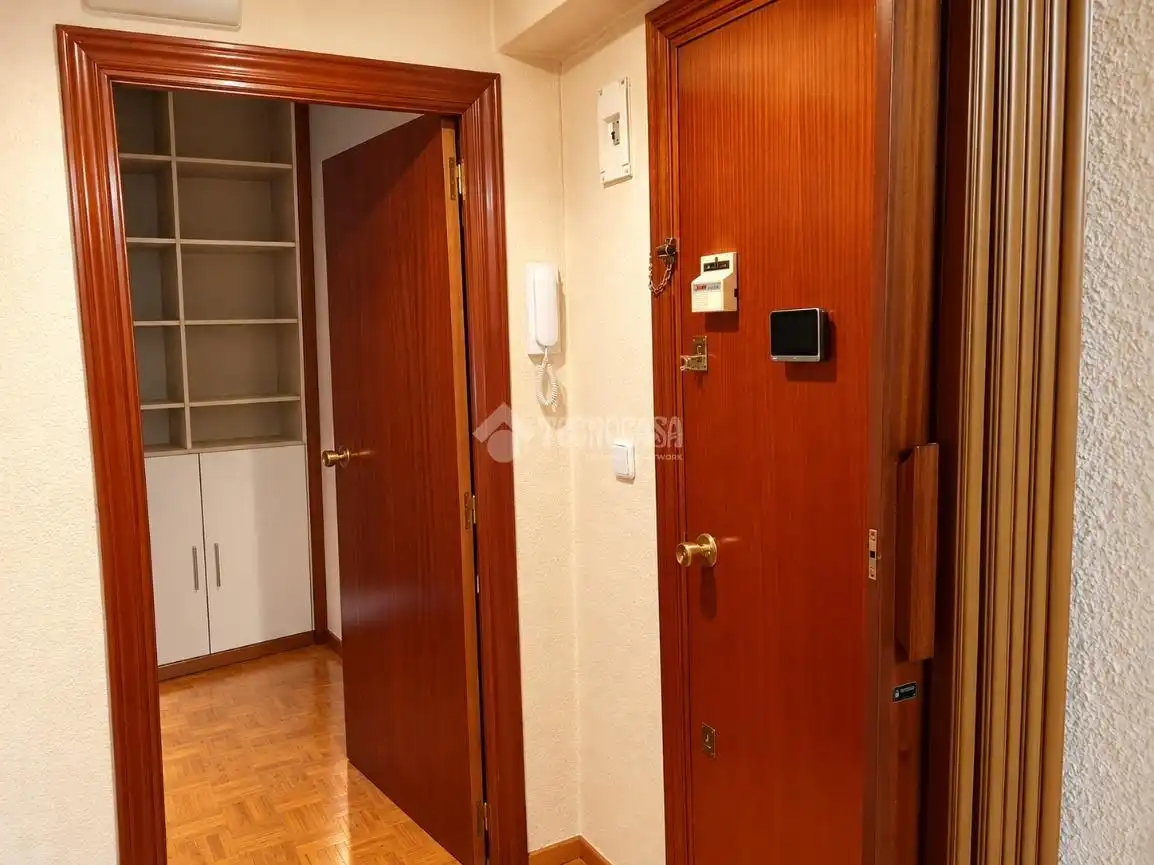 Flat for sale in San Blas, imagen 2