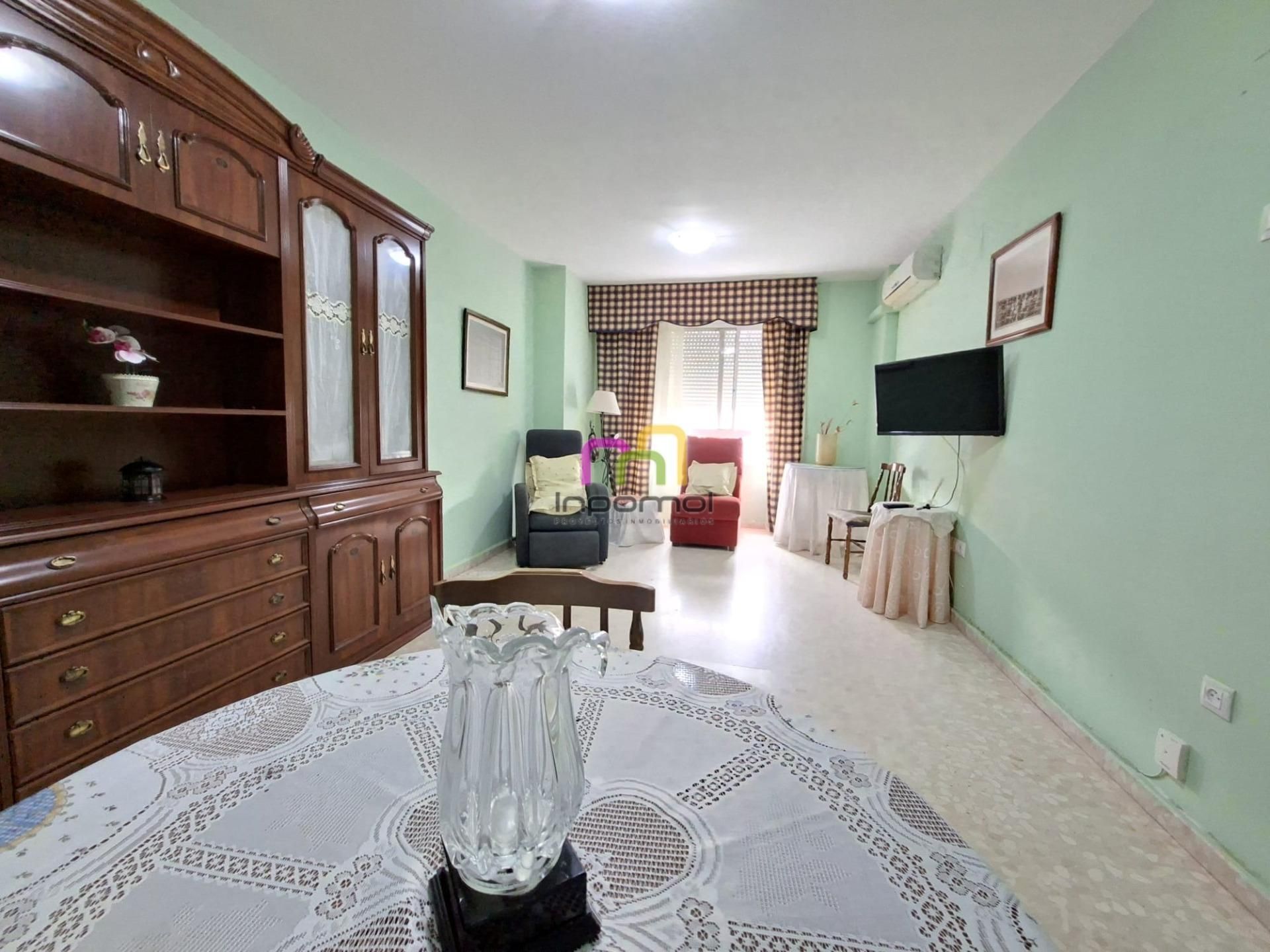 Habitación de Apartamento en venta en Badajoz Capital con Aire acondicionado y Amueblado