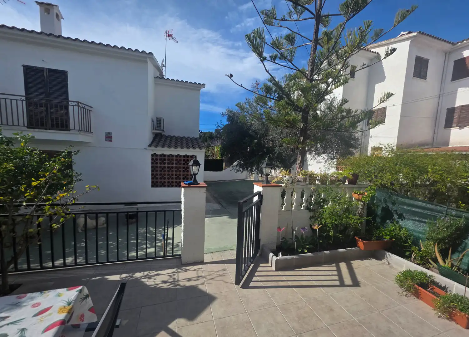 Vista exterior de Casa adosada en venta en El Vendrell con Calefacción y Trastero