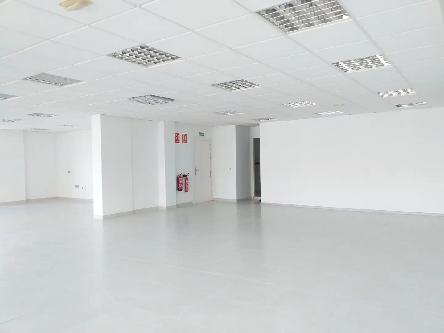 Oficina de lloguer a La Cuesta -Finca España