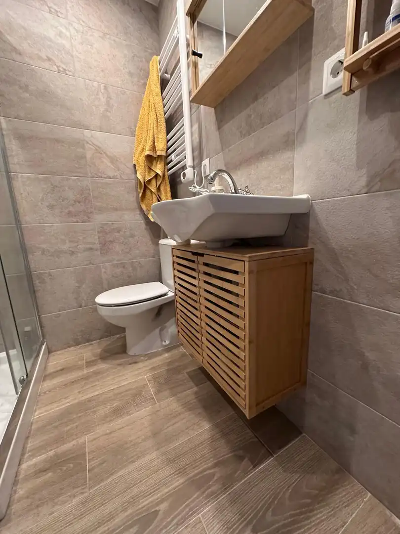 Baño de Piso en venta en San Lorenzo de El Escorial con Calefacción y Terraza
