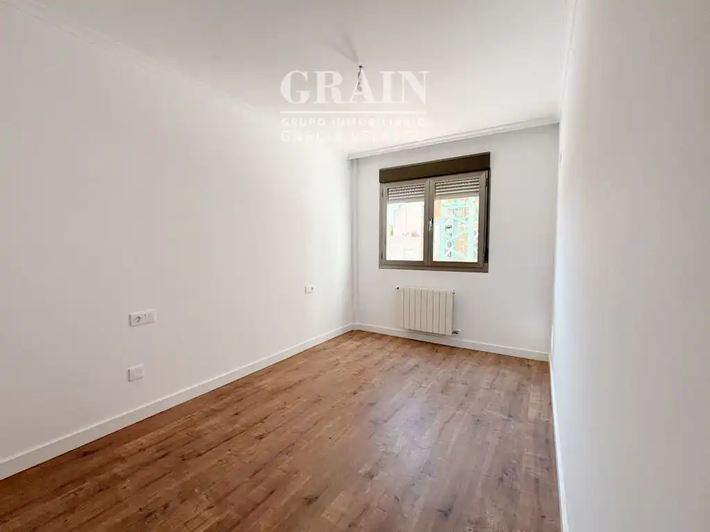 Dormitori de Apartament de lloguer en Albacete amb Calefacció, Traster i Balcó
