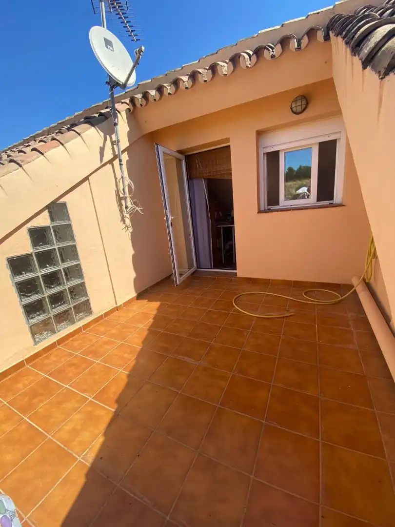 Villa zum Verkauf in Calle José Jódar de los Ríos 8