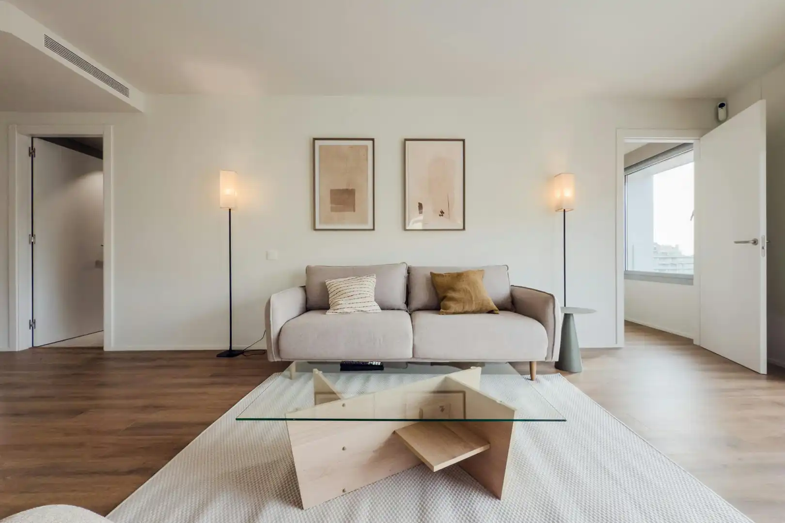 Living room of Flat for rent in Gràcia