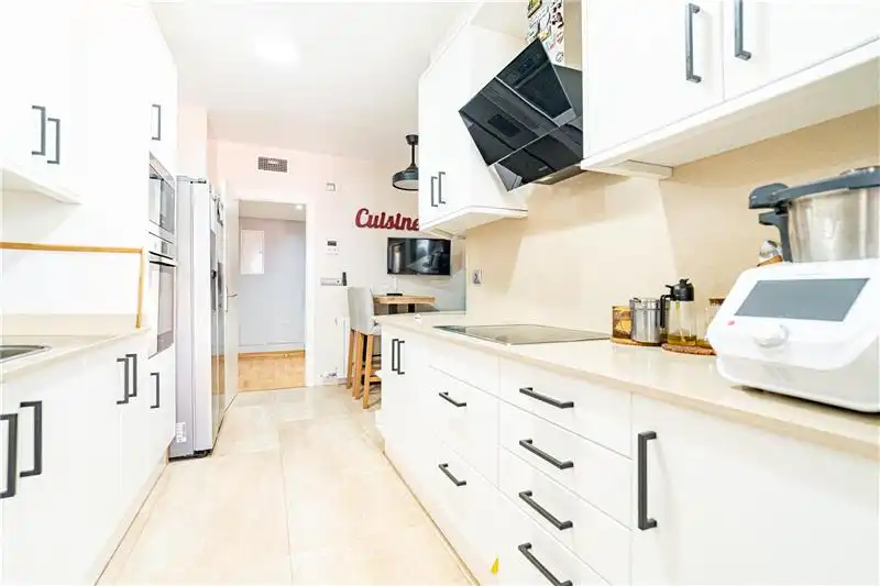 Cocina de Planta baja en venta en  Palma de Mallorca con Aire acondicionado, Calefacción y Jardín privado