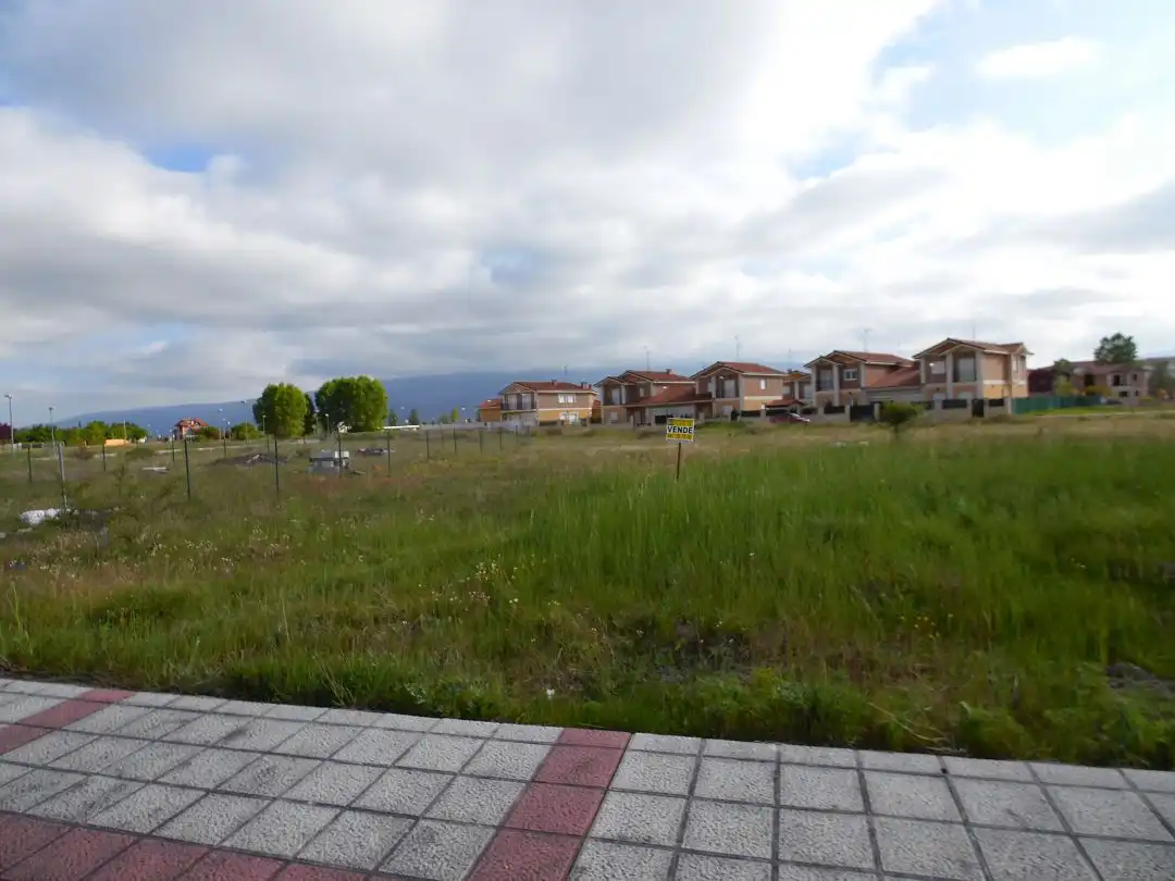 Residential land for sale in Medina de Pomar, imagen 2