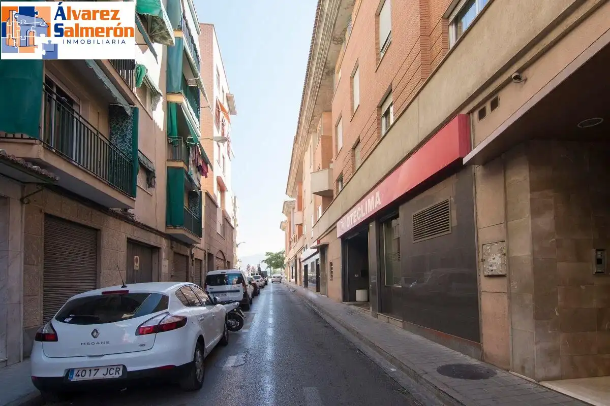 Exterior view of Flat for sale in Zaidín