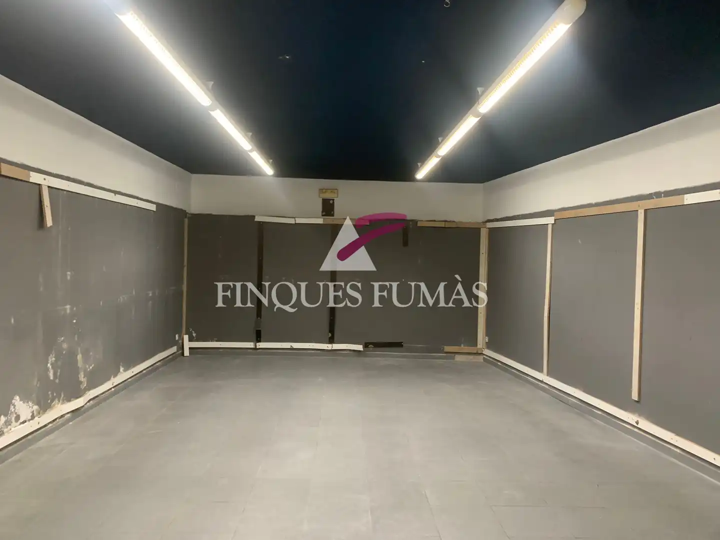 Local comercial en alquiler en Carrer de Sant Pelegrí, imagen 4