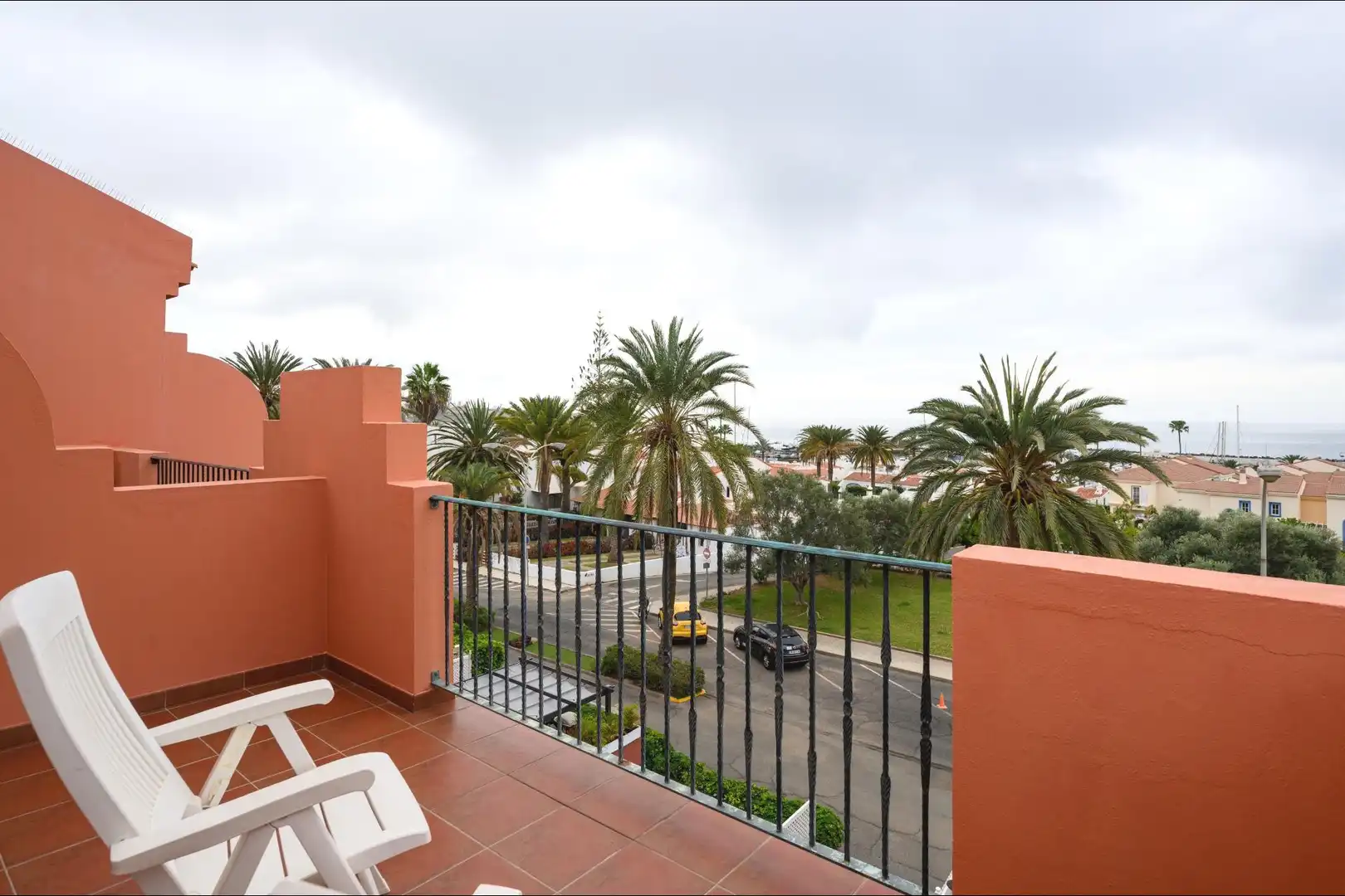 Terrasse von Einfamilien-Reihenhaus zur Miete in San Bartolomé de Tirajana mit Klimaanlage, Privatgarten und Terrasse