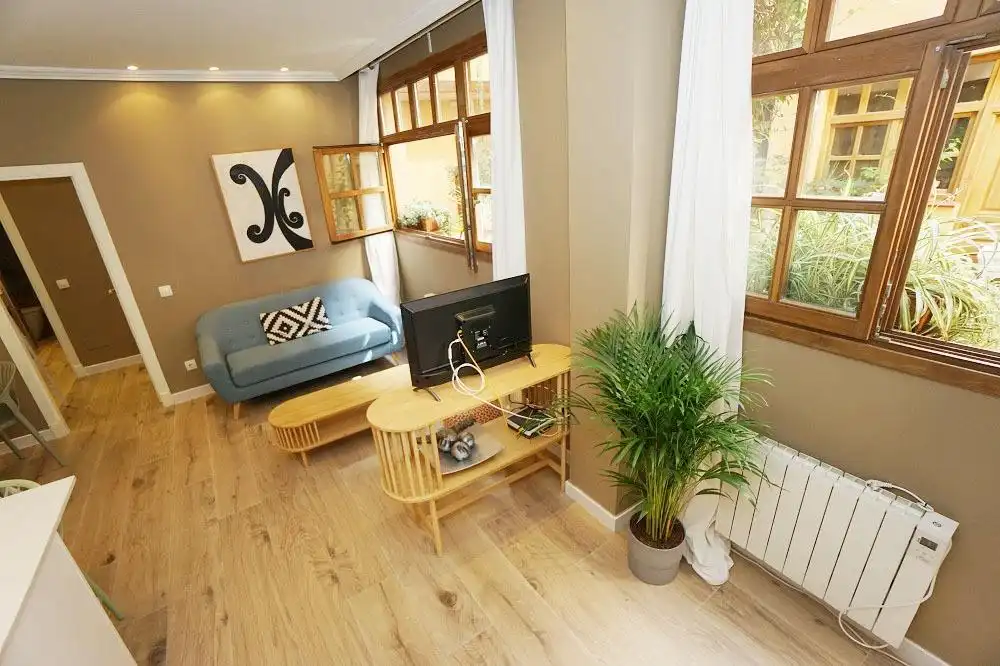 Flat for rent in Calle Bola, 2, Palacio