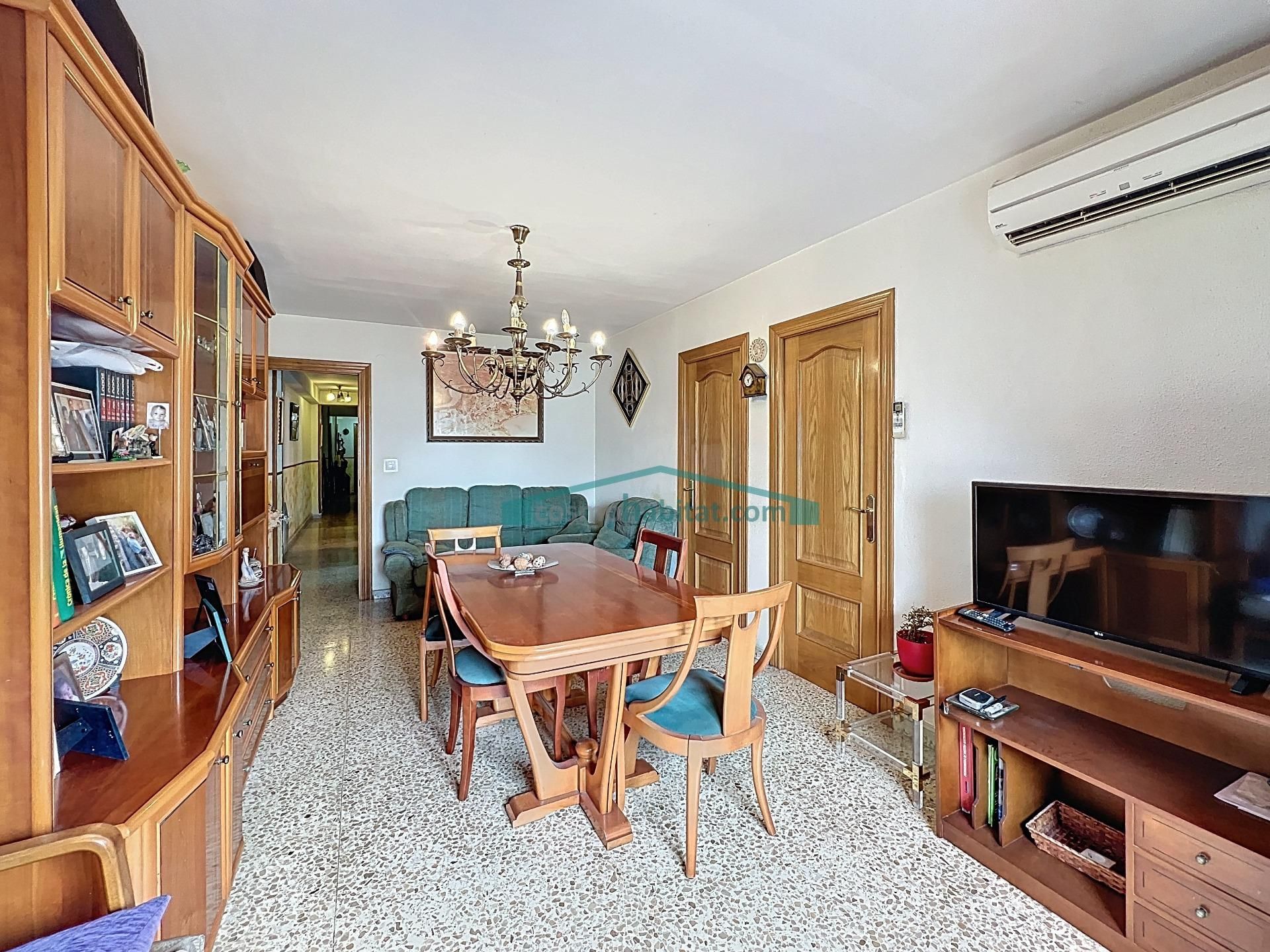 Dining room of Flat for sale in Burjassot