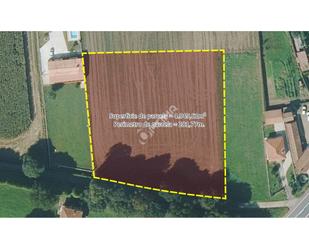 Residential zum verkauf in O Pino 