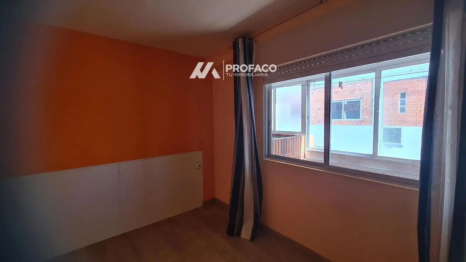 Schlafzimmer von Wohnung zum Verkauf in O Carballiño   mit Heizung und Abstellraum