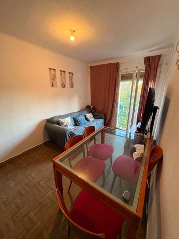 Piso en Venta en Carrer de Tàrrega en El Bon Pastor